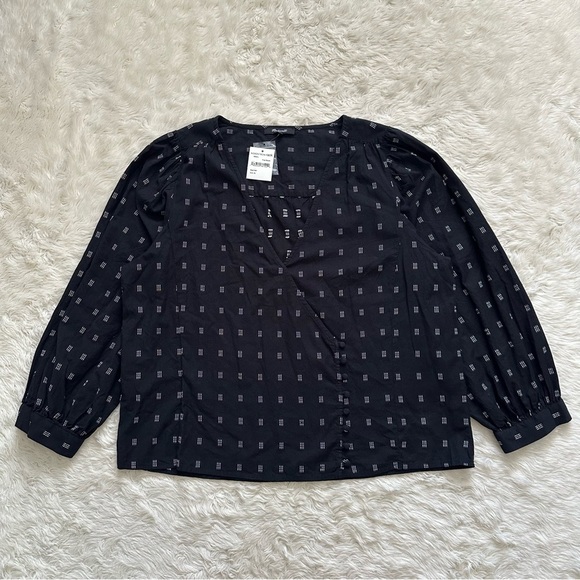 Madewell Blouse Kinston Side-Button Wrap Top in Textured Dobby True Black XL NWT - Picture 4 of 13